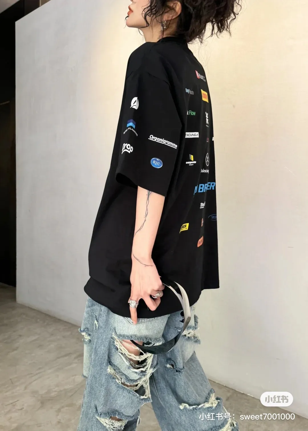 # Balenciaga/ # T Same Style